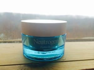 Neutrogena Hydrating Water Gel helps with dryness from winter cold & heating